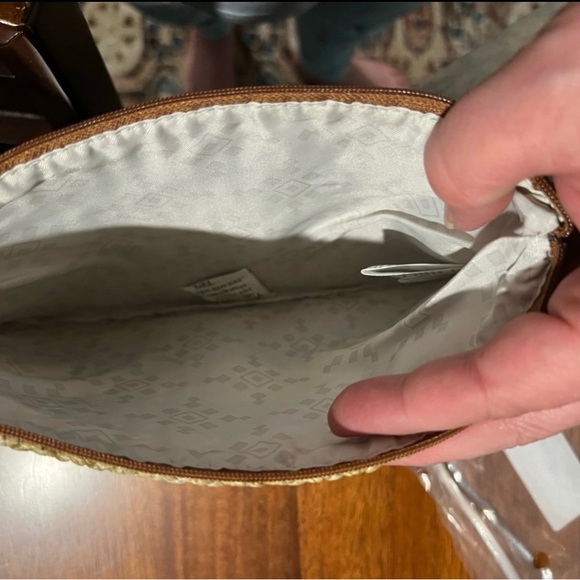 Thirty One Bundle In Navy Striped Straw - Picture 5 of 16